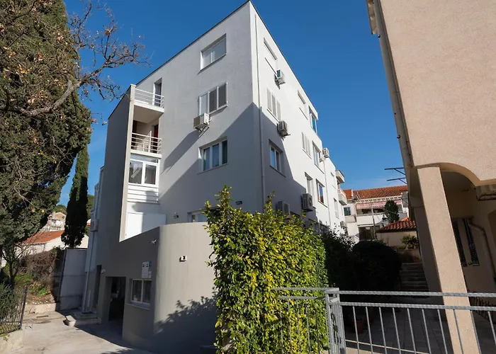 Luxury Gina With A Terrace ドゥブロブニク