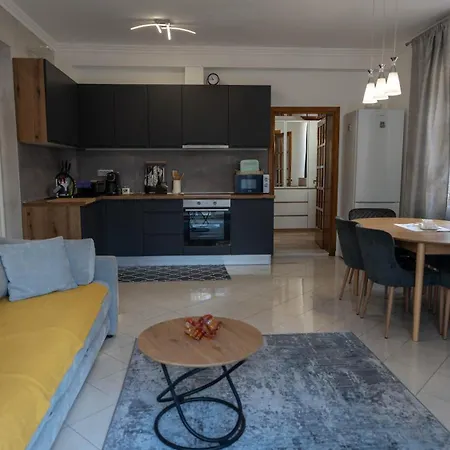 Luxury Gina With A Terrace Apartman *