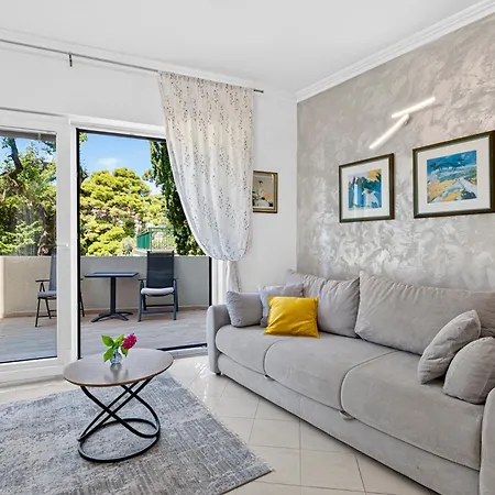 Apartamento Luxury Gina With A Terrace