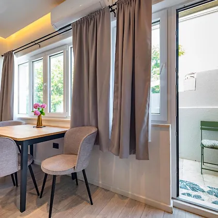 Apartamento Luxury Gina With A Terrace